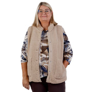 Vamset vest i plys med lommer fra Navigazione